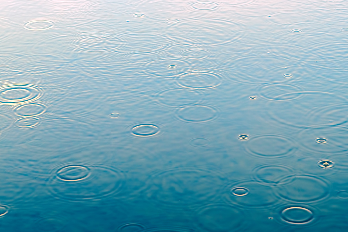 「通り雨」と「にわか雨」と「夕立」の違いは?分かりやすく解説! - くらしく